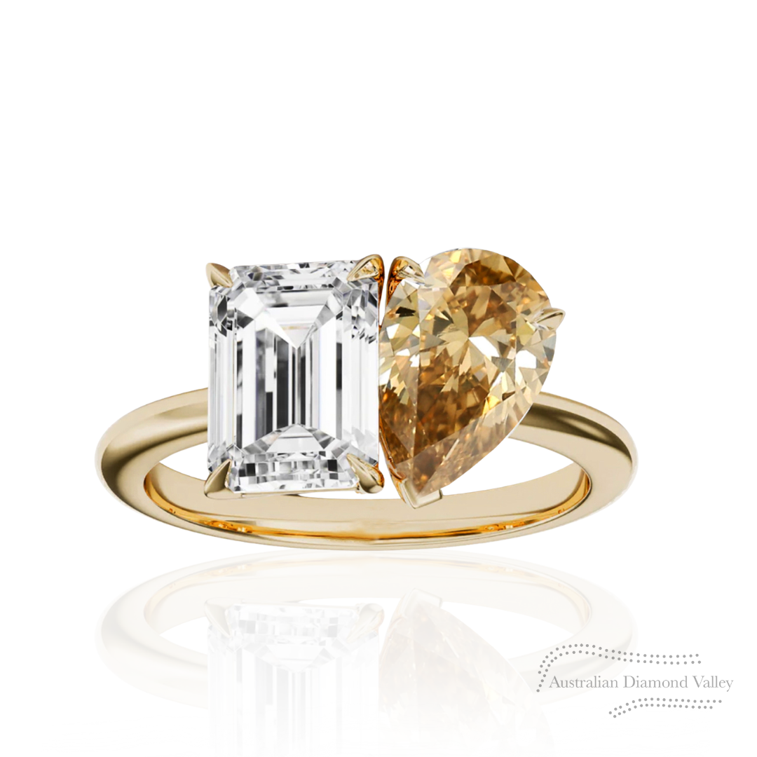 Medlow Champagne Pear & Emerald Ring