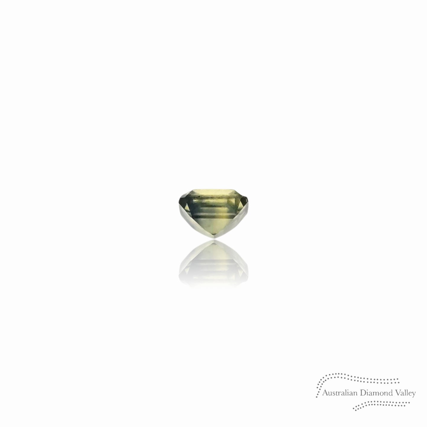 0.54ct Australian Parti Sapphire Emerald Cut