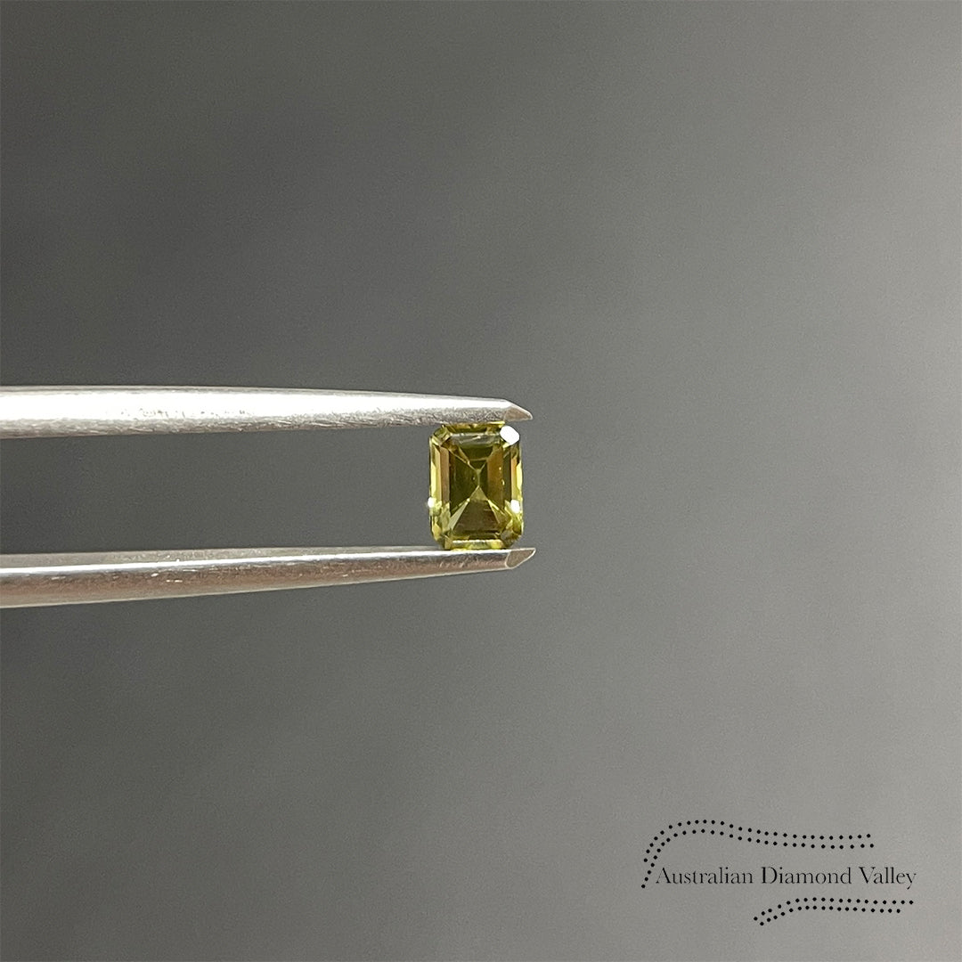 0.41ct Australian Yellow/Green Parti Sapphire Emerald Cut