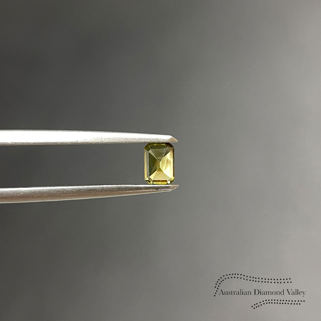 0.41ct Australian Yellow/Green Parti Sapphire Emerald Cut