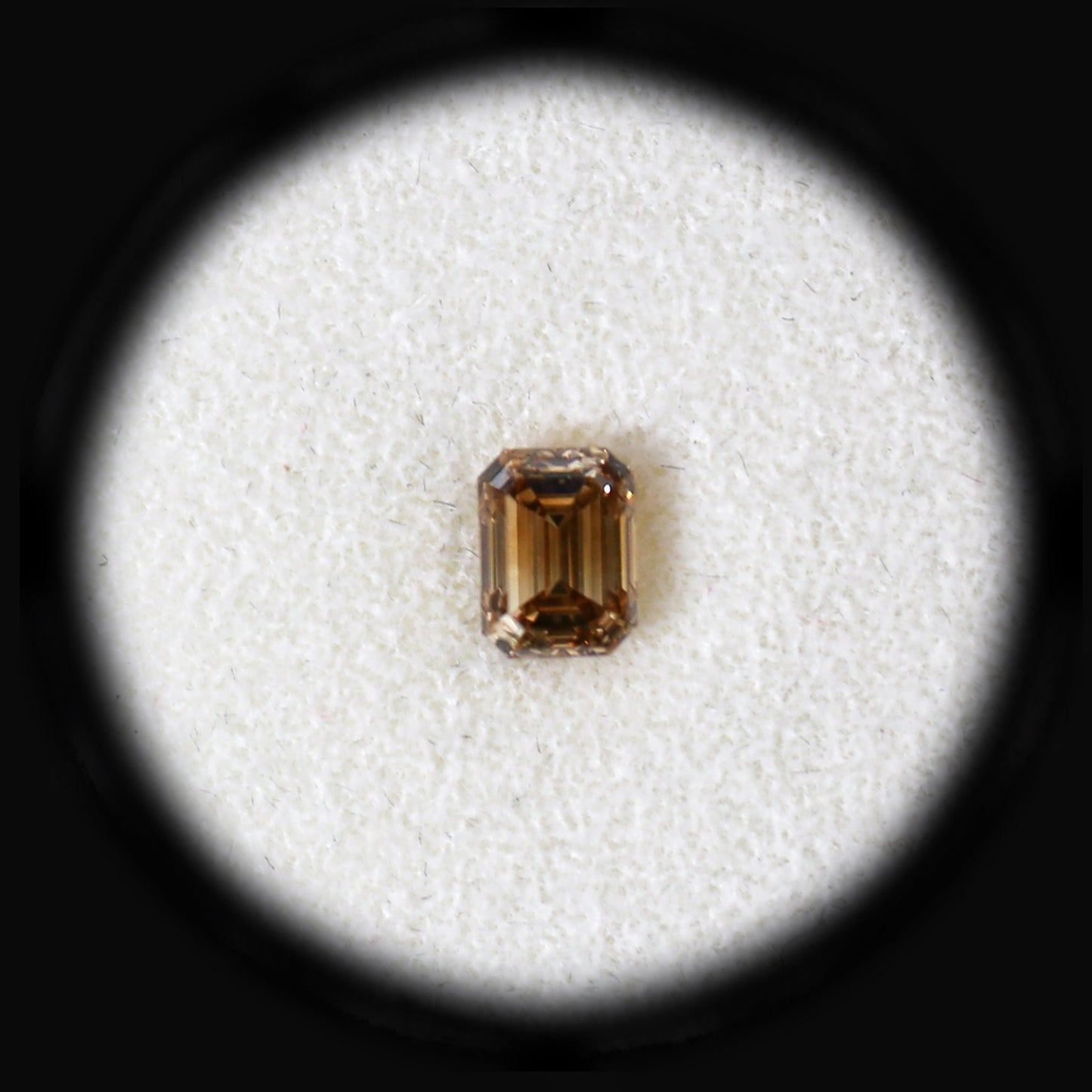 0.64ct Authentic Australian Champagne Emerald Diamond of Argyle Origin - C6