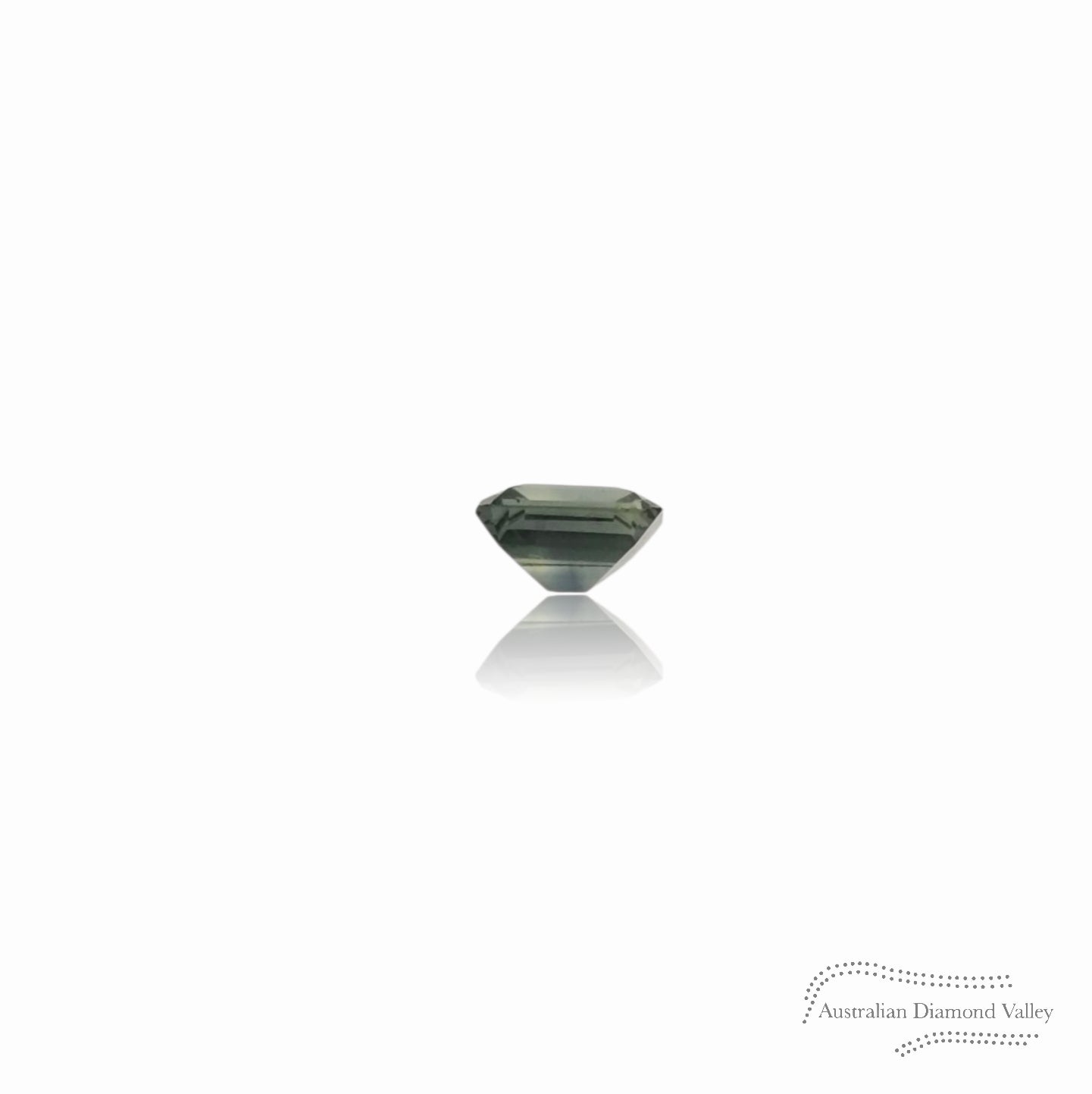 0.55ct Australian Parti Sapphire Emerald Cut