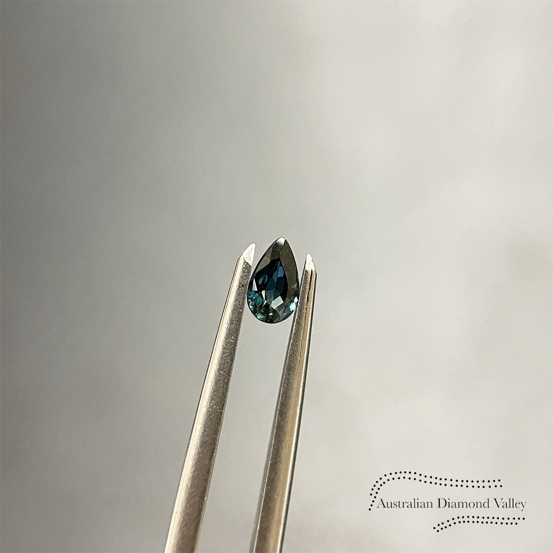 0.28ct Australian Teal Parti Sapphire Pear Cut