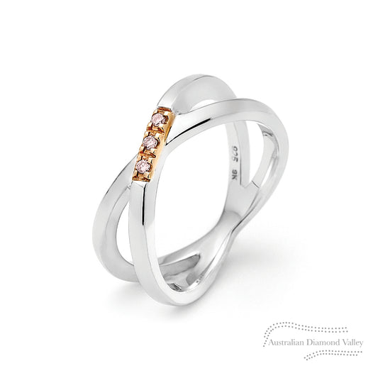 Kiss Cross Ring